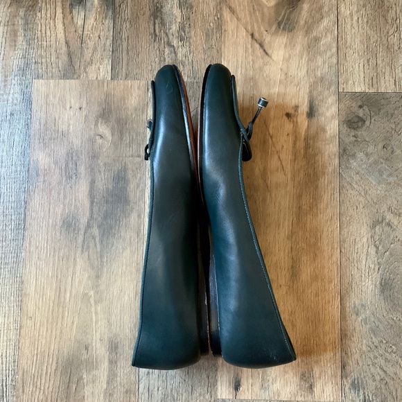 Brooks Brothers Classic Made In Italy Hunter Green Leather Flat w tassel Size 10 - Picture 6 of 7